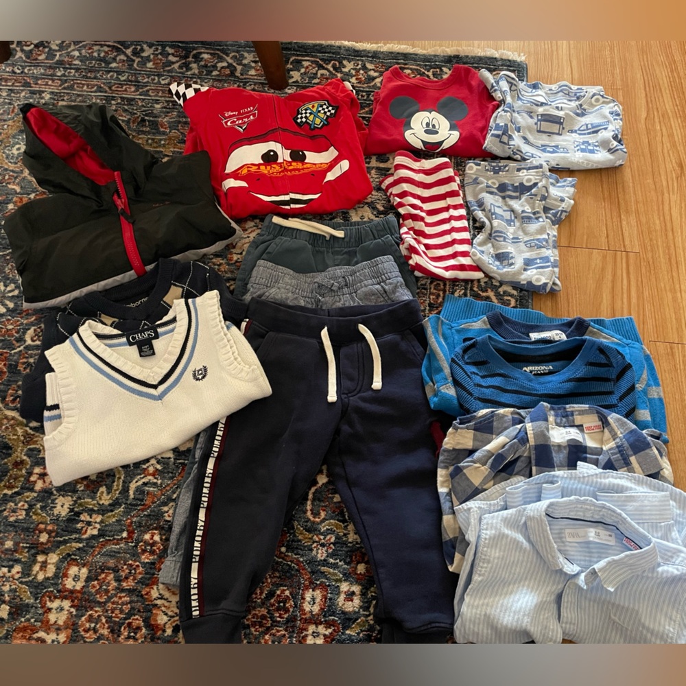Bundle 17 pieces polo Ralph Lauren toddler pants gap Mickey Mouse pjs zara shirt